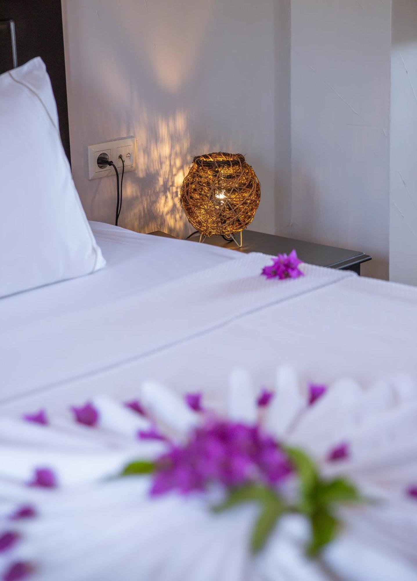 Hill House Adult Only Hotel คาช ภายนอก รูปภาพ